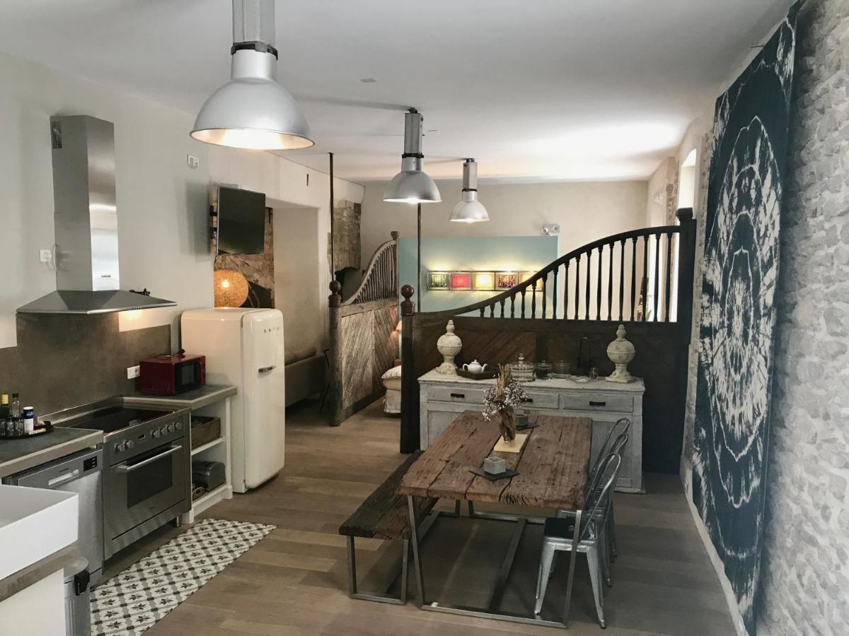 Le Loft Des Antiquaires, L'Isle-Sur-La-Sorgue Appartement Buitenkant foto